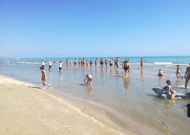 campinglakeplacid it pacchetto-offerta-per-single-con-figli-al-mare-in-abruzzo-con-bambini-con-animazione 017