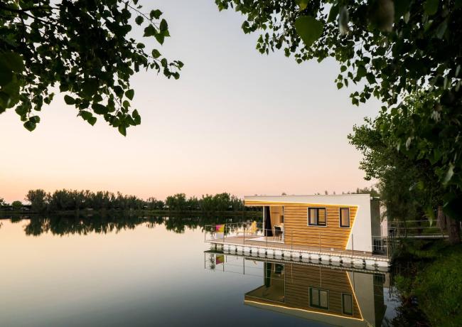 campinglakeplacid it super-offerta-iris-boat 014